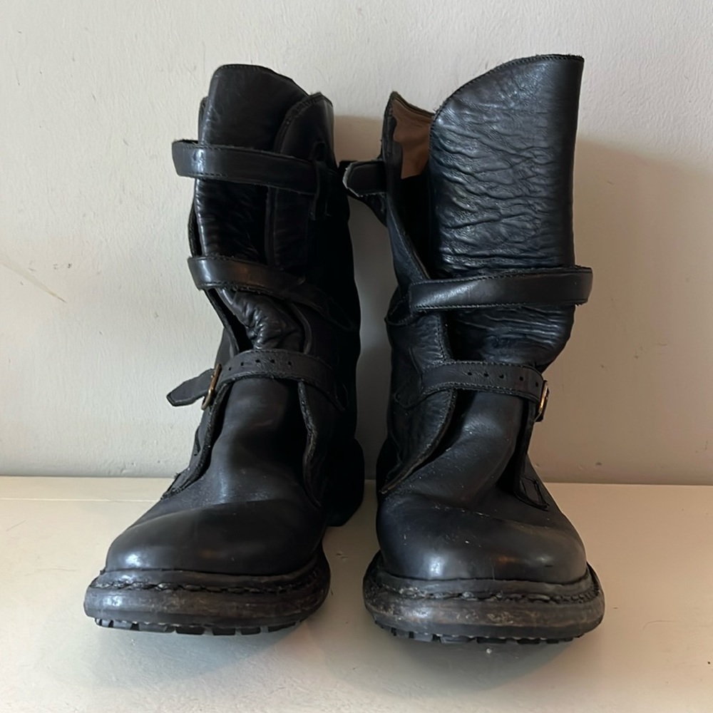 Burberry boots